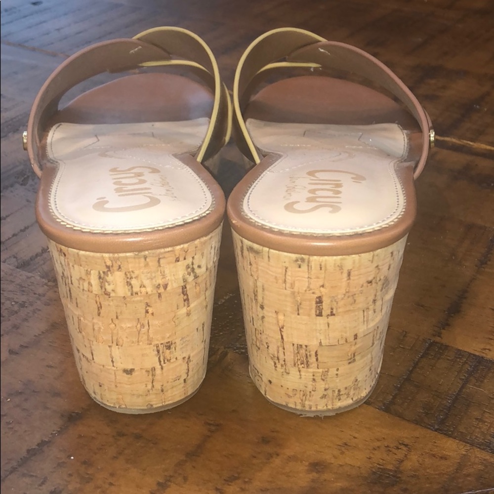 Wedges - Picture 4 of 5